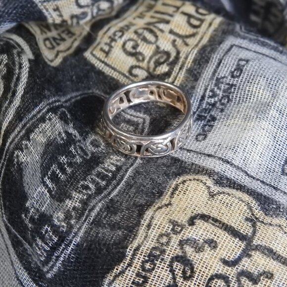 Sterling Silver Celtic Ring Band Size 4.75 - Picture 11 of 12